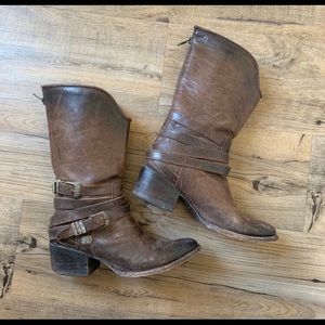 Free Bird Boots sz 8 Pikes mocha colored